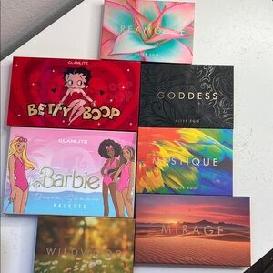 Bundle of palettes (reserved)
